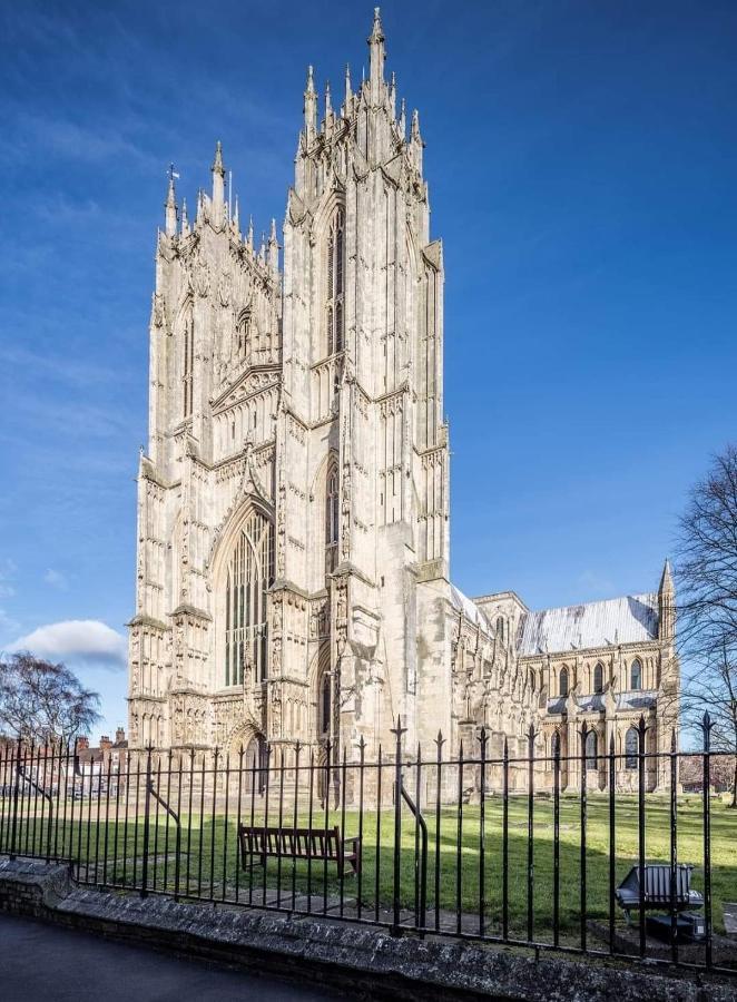 Holiday Apartment Beverley Bagian luar foto
